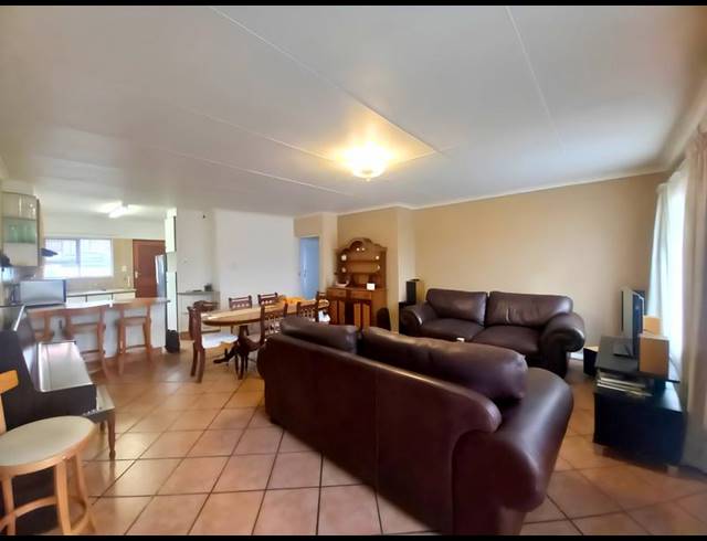 3 BEDROOM HOUSE FOR SALE IN HEIDERAND